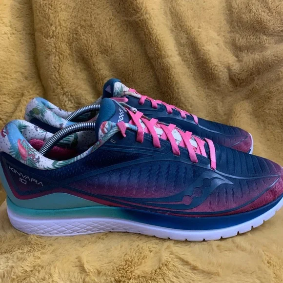 Saucony Goodr Kinvara 10 Flamingo Shoes Size 11.5 - Picture 2 of 11